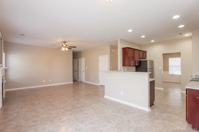 Property image 4 at 6217 Shelley Avenue, Charlotte, NC 28269