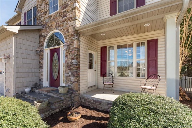 Property image 2 at 219 Rivercrest Boulevard, Arden, NC 28704