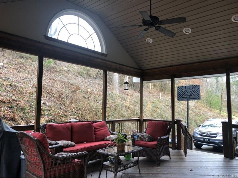 Property image 4 at 15 Twilight Cove, Weaverville, NC 28787