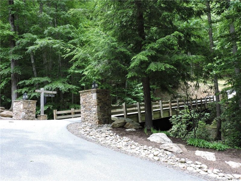 Property image 4 at 0 Celo Heights Way, Burnsville, NC 28714