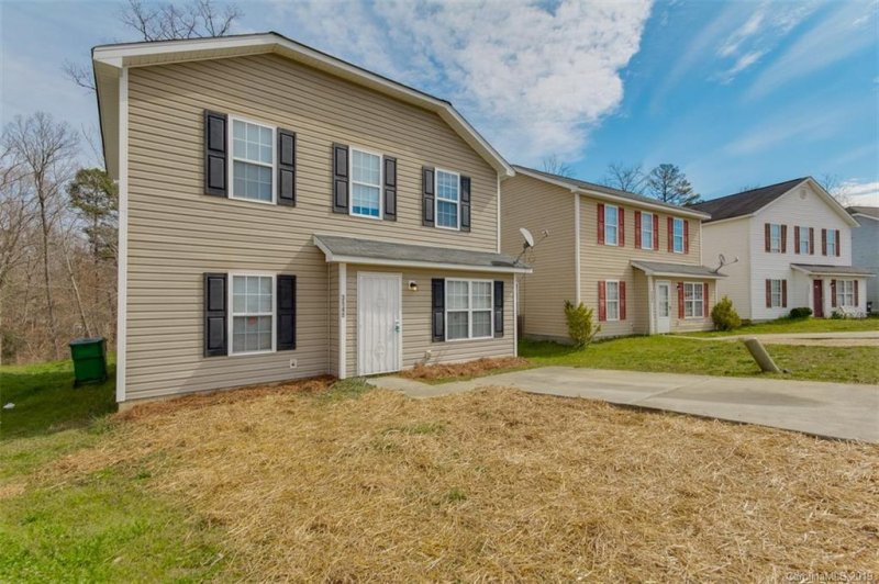 Property image 2 at 3546 Crestridge Drive, Charlotte, NC 28217