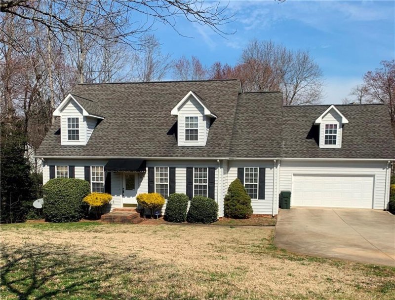 Property image 3 at 1033 38th Avenue, Hickory, NC 28601