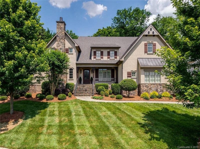 6307 Saint Stephen Lane