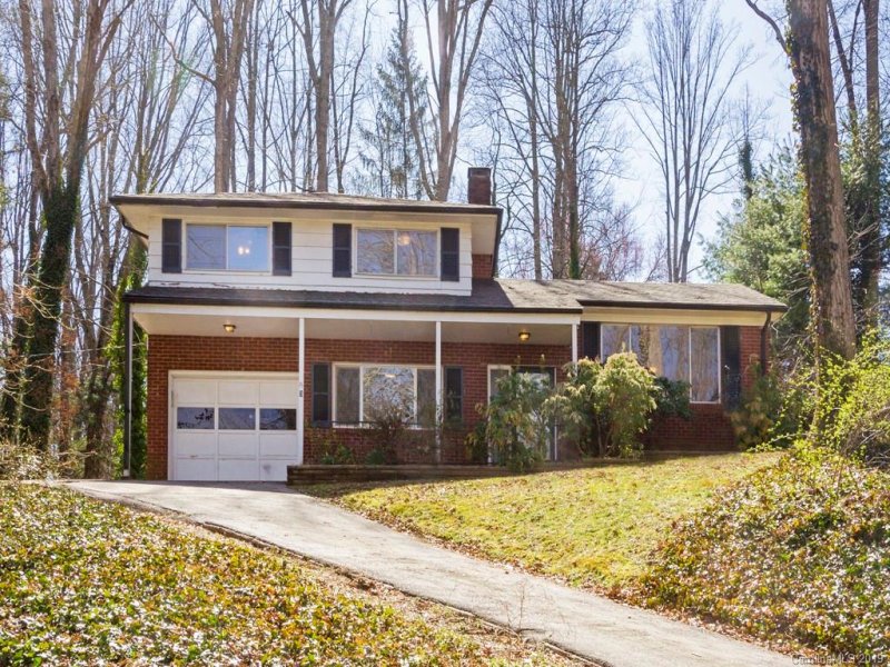 Property image 2 at 3 Mayfair Drive, Candler, NC 28715