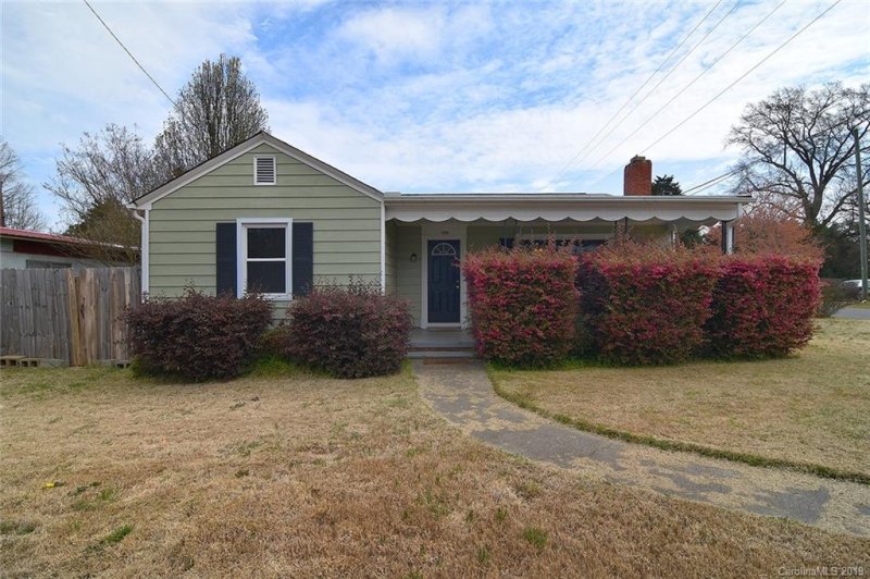 1104 Williams Street