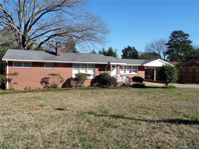 Property image 2 at 526 Ruby Lane, Gastonia, NC 28054