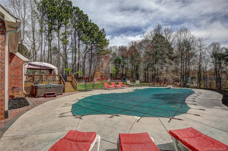 Property image 3 at 132 Kingfisher Drive, Mooresville, NC 28117