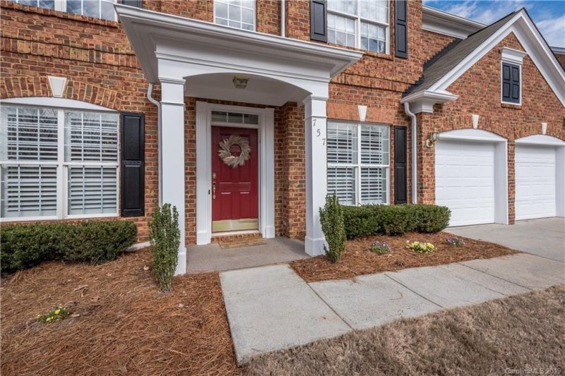 Property image 2 at 757 Treverton Drive, Matthews, NC 28105
