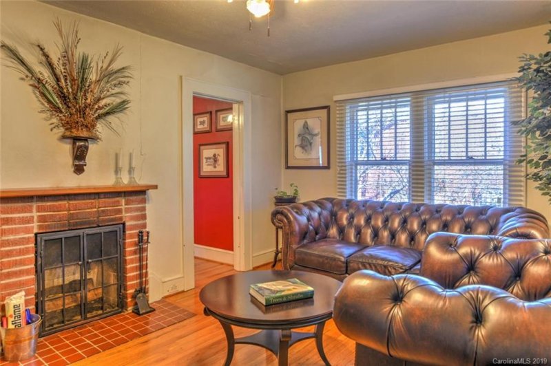 Property image 5 at 155 Arco Road, Asheville, NC 28805