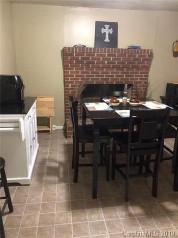 Property image 2 at 160 Crosswhite Lane, Statesville, NC 28625