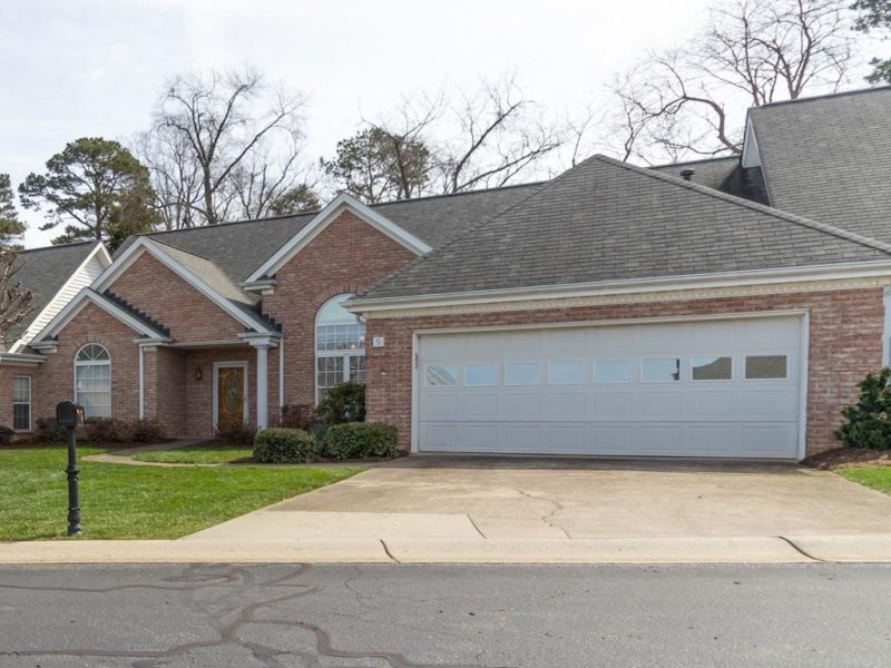 Property image 3 at 3131 9th Street Drive, Hickory, NC 28601