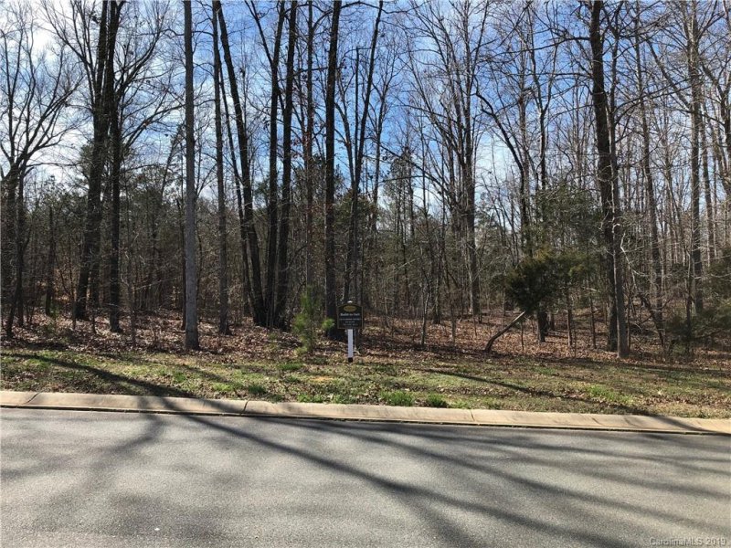 5000 Waxhaw Crossing Drive