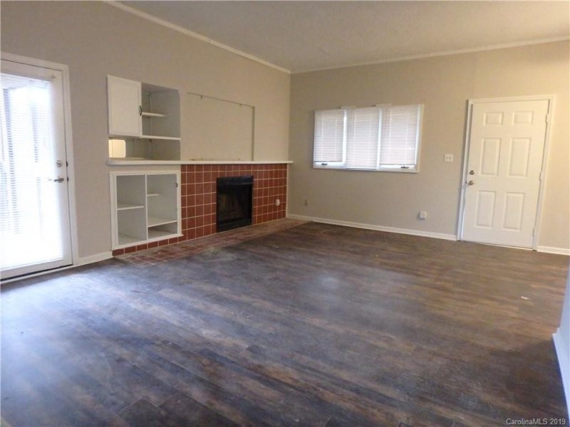 Property image 4 at 1832 J Julian Lane, Charlotte, NC 28208