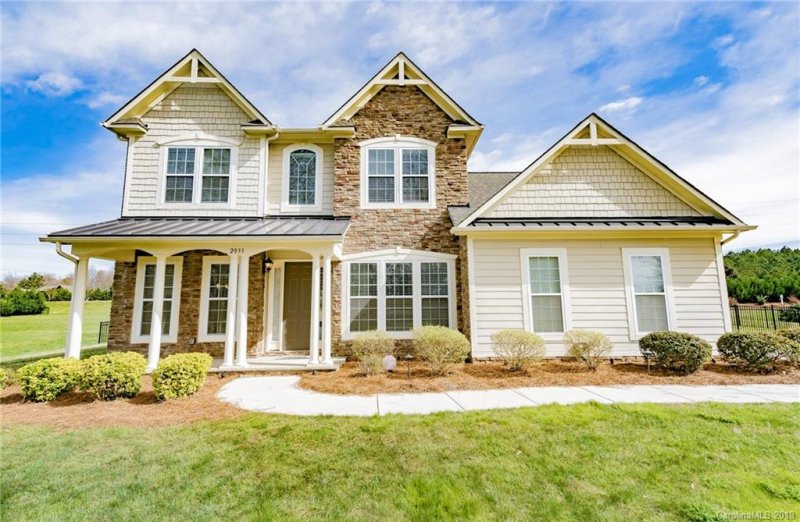 2033 Gloucester Street