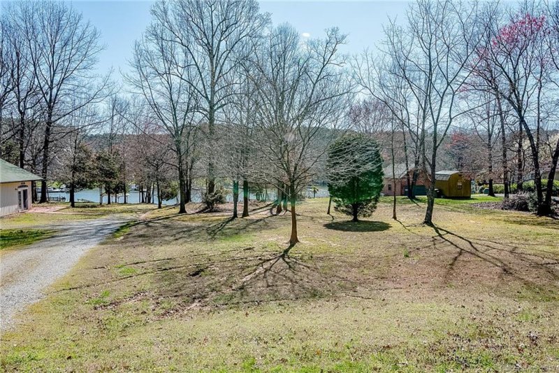 Property image 3 at 4005 Granite Street, Terrell, NC 28682