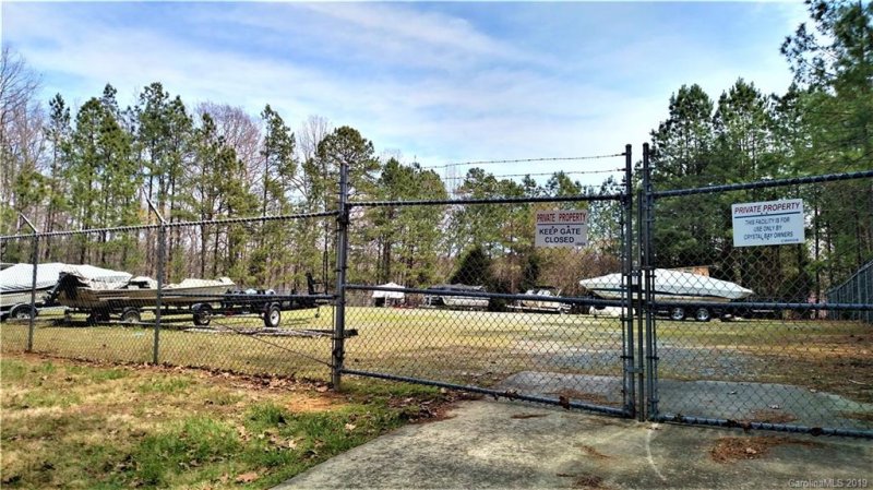 Property image 3 at 1001 Crystal Bay Drive, Denton, NC 27239