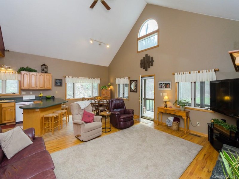 Property image 2 at 77 Bryant Road, Swannanoa, NC 28778