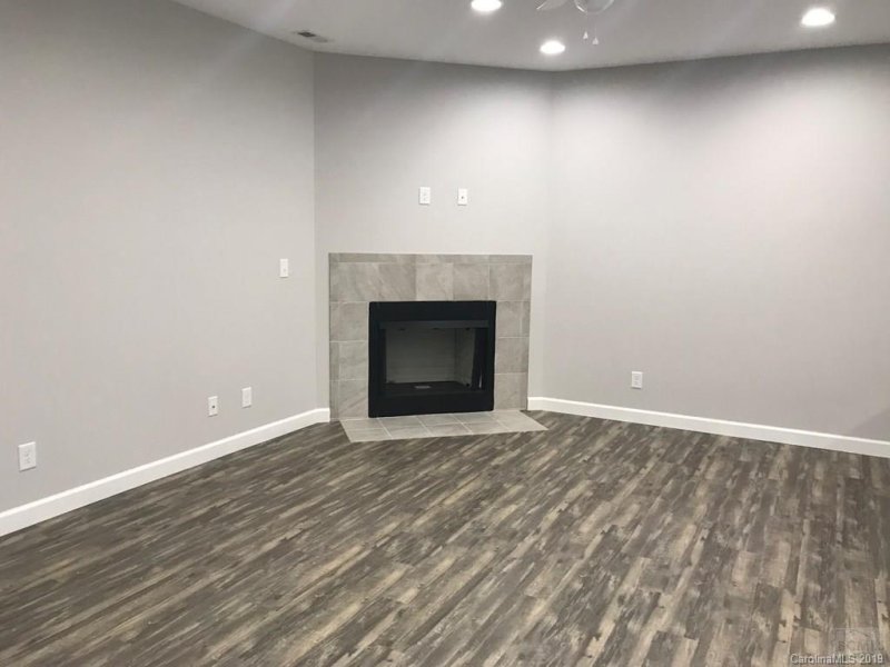 Property image 4 at 202 Ivy Court, Morganton, NC 28655