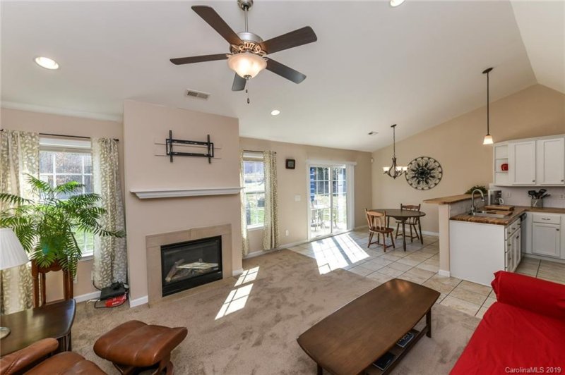 Property image 4 at 550 Pennyfields Lane, Clover, SC 29710