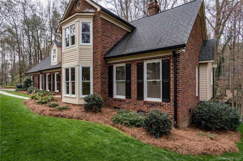 Property image 3 at 10403 Wyndham Forest Drive, Charlotte, NC 28277