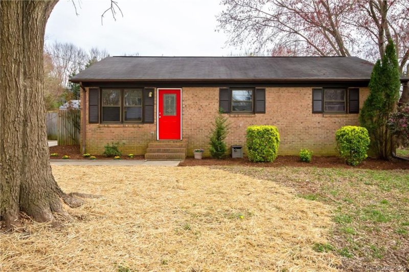 Property image 2 at 301 Grover Moore Place, Indian Trail, NC 28079