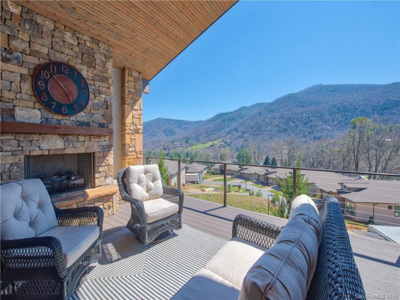 Property image 3 at 171 Plateau Drive, Maggie Valley, NC 28751