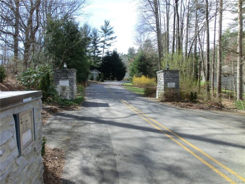 Property image 2 at 99999 Gaston Mountain Road, Asheville, NC 28806