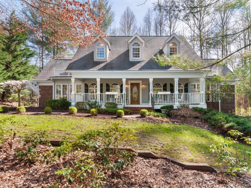 23 Mountain Lake Drive