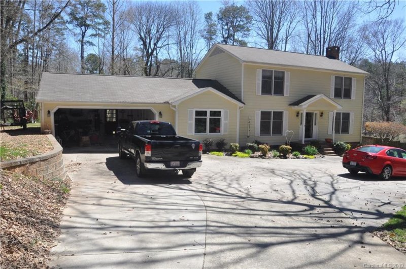 Property image 2 at 3900 Pine Cove Drive, Gastonia, NC 28056