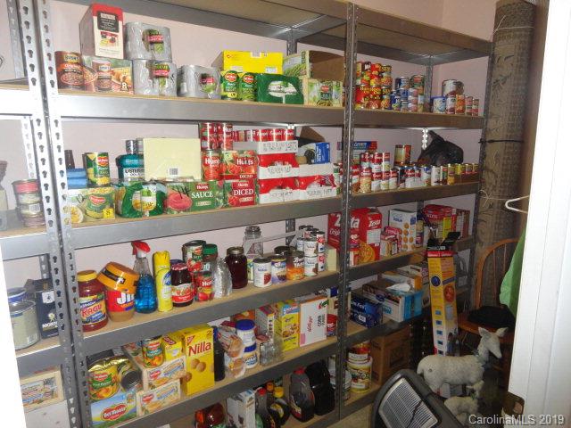 Property image 4 at 406 Glenhaven Dr, Marion, NC 28752