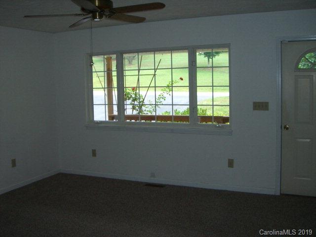 Property image 4 at 288 Springdale Dr, Marion, NC 28752