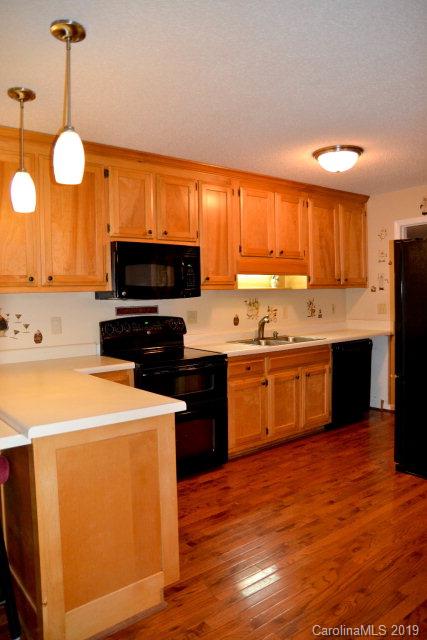 Property image 4 at 29 Whispering Pines Drive, Marion, NC 28752