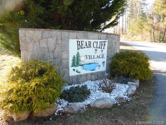 Property image 3 at 138 Bear Cliff Village Dr, Marion, NC 28761