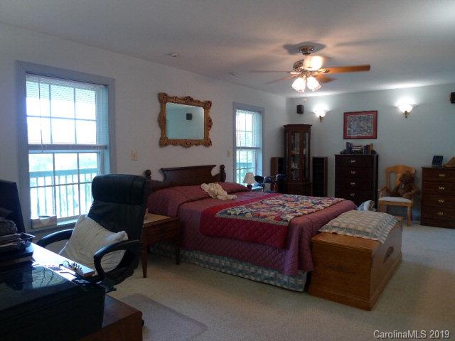 Property image 4 at 11768 Montford Cove Rd, Marion, NC 28752