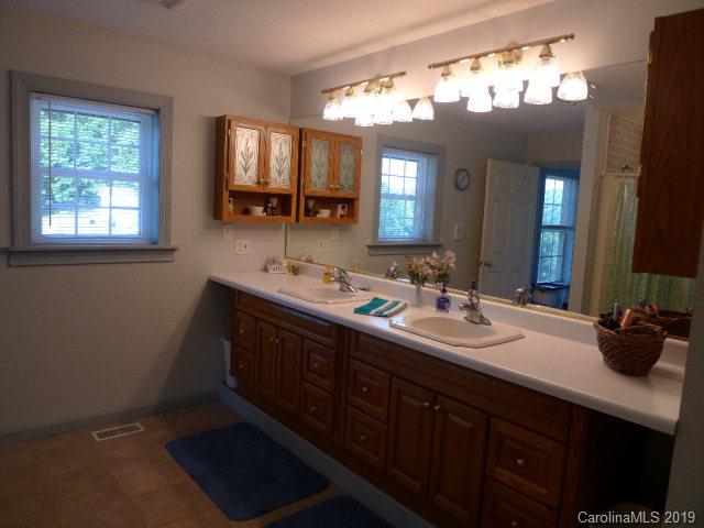 Property image 5 at 11768 Montford Cove Rd, Marion, NC 28752
