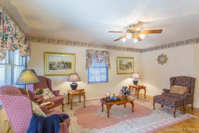 Property image 4 at 110 Apple Blossom Dr, Morganton, NC 28655