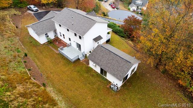 Property image 3 at 961 Plantation Drive, Marion, NC 28752