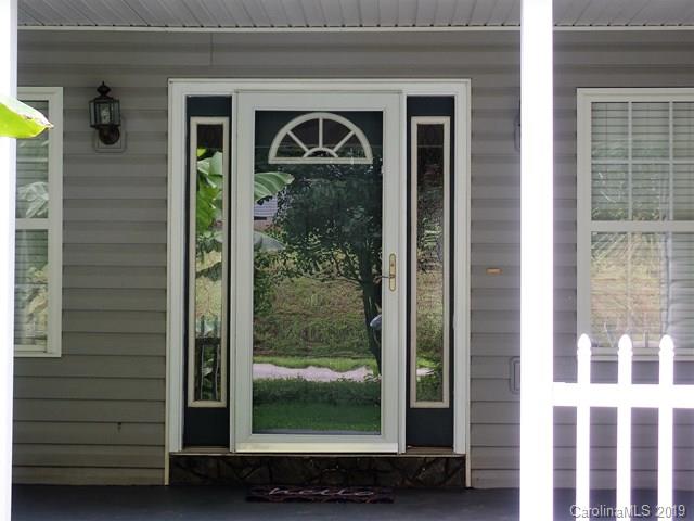 Property image 2 at 126 Springdale Dr, Marion, NC 28752