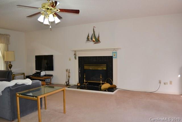 Property image 5 at 136 Lakeside Drive, Marion, NC 28752