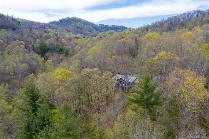Property image 2 at 11 Indian Falls Road, Asheville, NC 28803