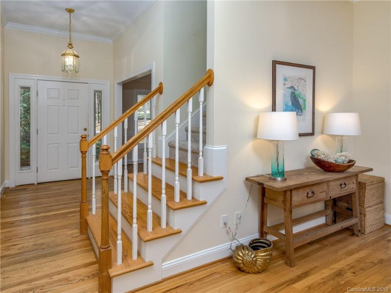 Property image 4 at 38 Weston Heights Drive, Asheville, NC 28803