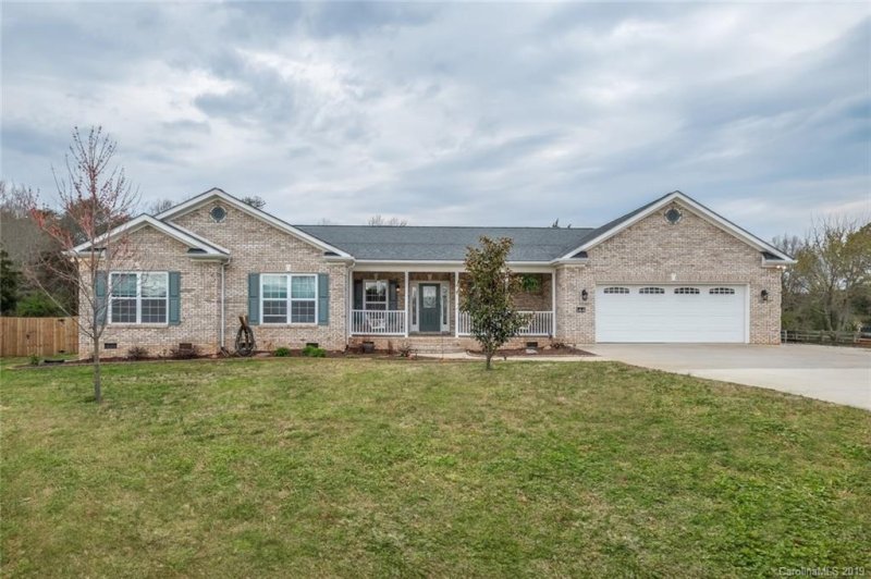 144 Planters Row Road