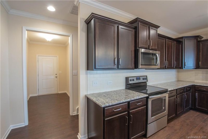 Property image 5 at 420 Tayberry Lane, Fort Mill, SC 29715