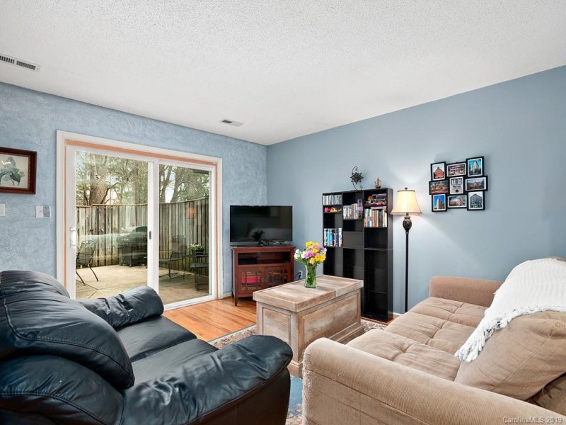 Property image 5 at 16 Spears Avenue, Asheville, NC 28801