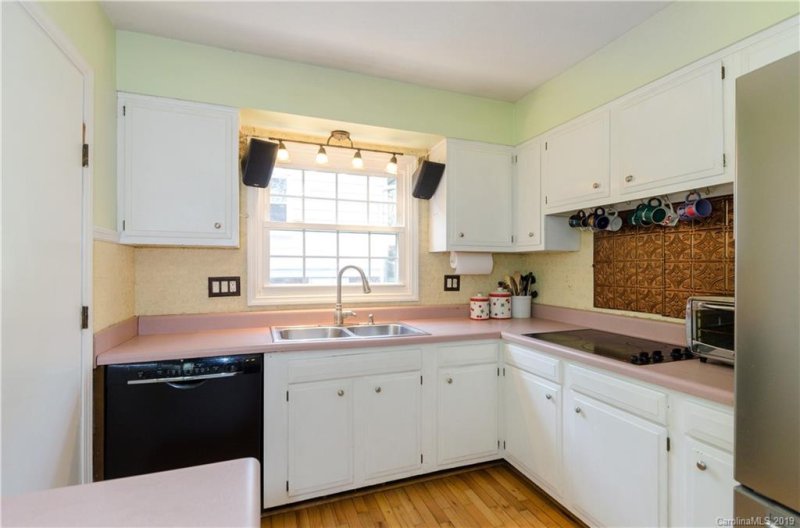 Property image 5 at 6 Brookcliff Drive, Asheville, NC 28801