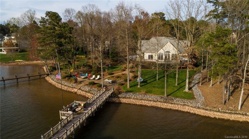 Property image 2 at 2783 Camden Pointe Drive, Sherrills Ford, NC 28673