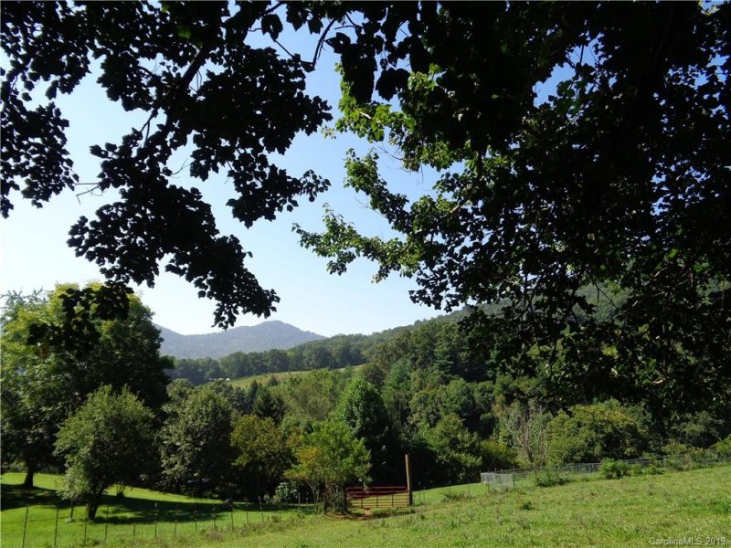 51 Morning Star Drive