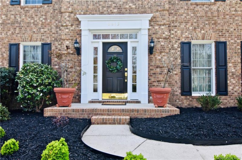 Property image 2 at 3613 Mallard Cove Court, Charlotte, NC 28269