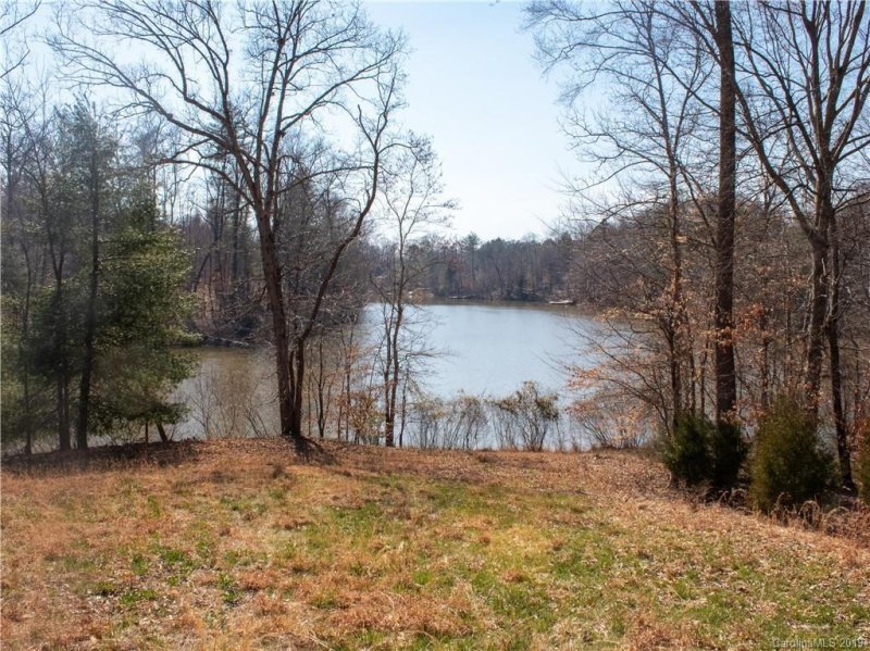 Property image 2 at 233 Conifer Way, Shelby, NC 28150