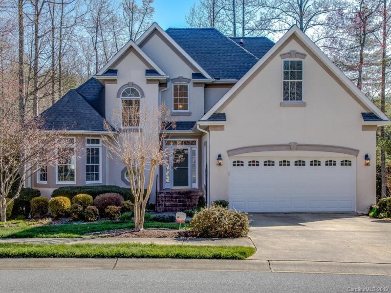 Property image 2 at 95 Bowenterra Drive, Hendersonville, NC 28791